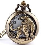 Retro Bronze Wolf Hollow Design Quartz Pocket Watch Mens Women Necklace Pendant FOB Chain Steampunk Pocket Watches Dropshipping