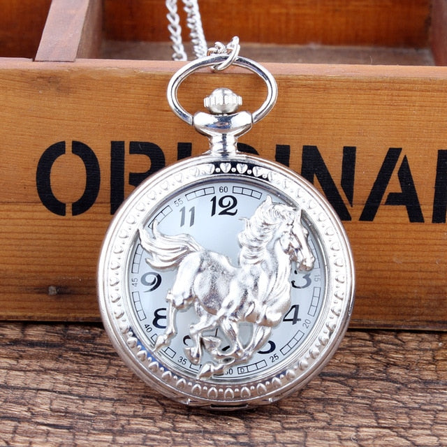 Retro Bronze Wolf Hollow Design Quartz Pocket Watch Mens Women Necklace Pendant FOB Chain Steampunk Pocket Watches Dropshipping